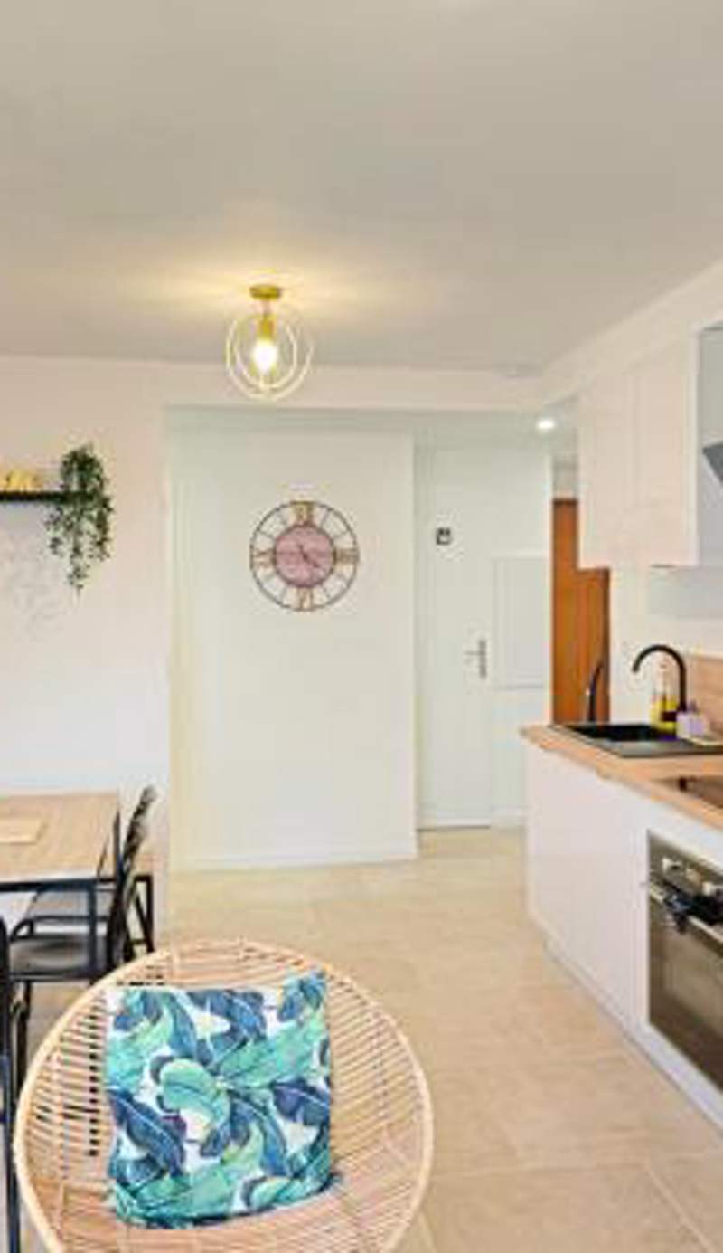 Les chambres de Sandrine avec dans un appartement en collocation