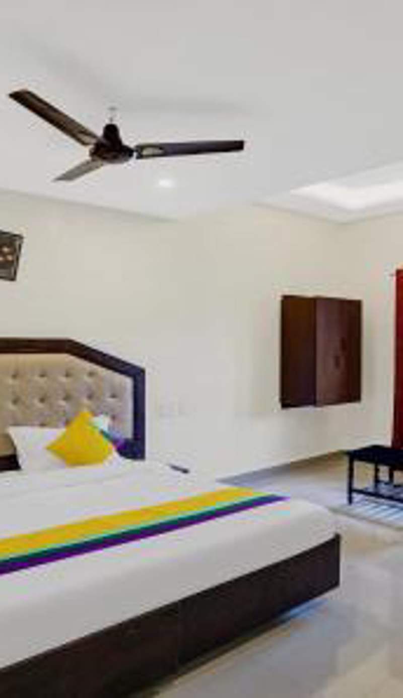 Itsy Hotels Regalia Grand, 500 Mtrs From Madikeri Fort