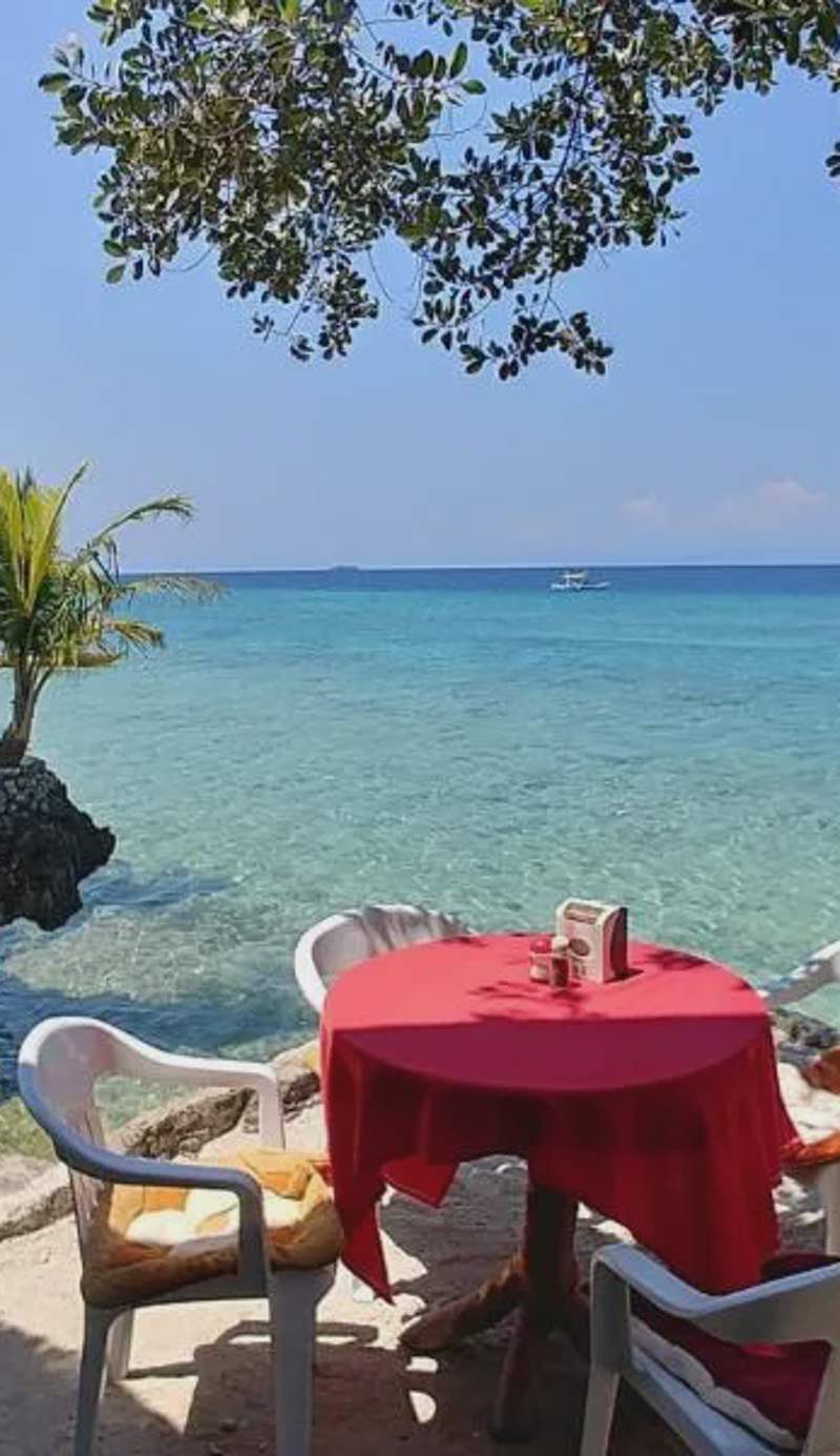 Moalboal T Breeze Coastal Resort
