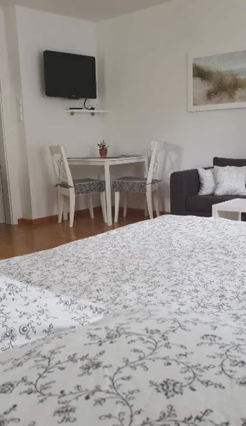 Studio EMMA Ljubljana - FREE parking, AC, Wifi