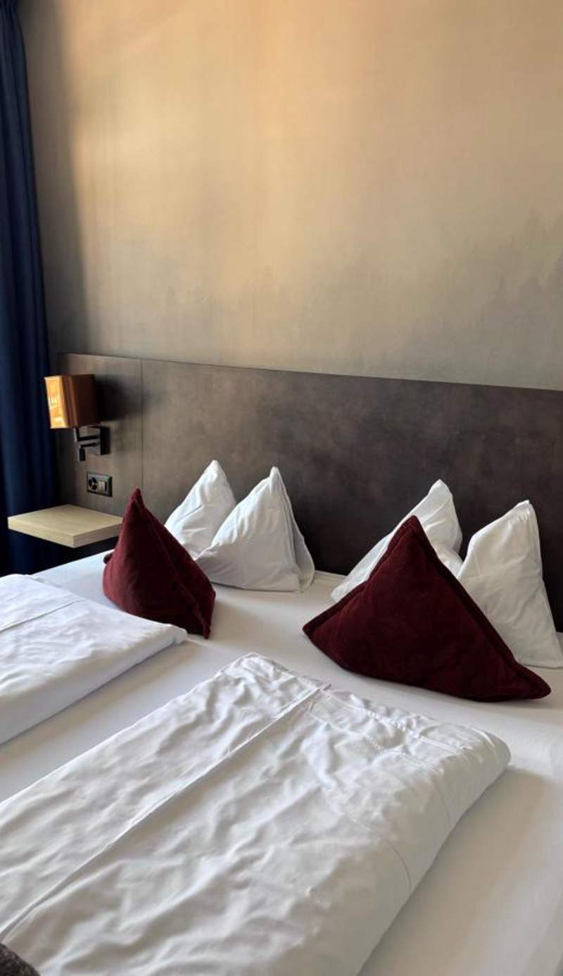 The HEY HOTEL