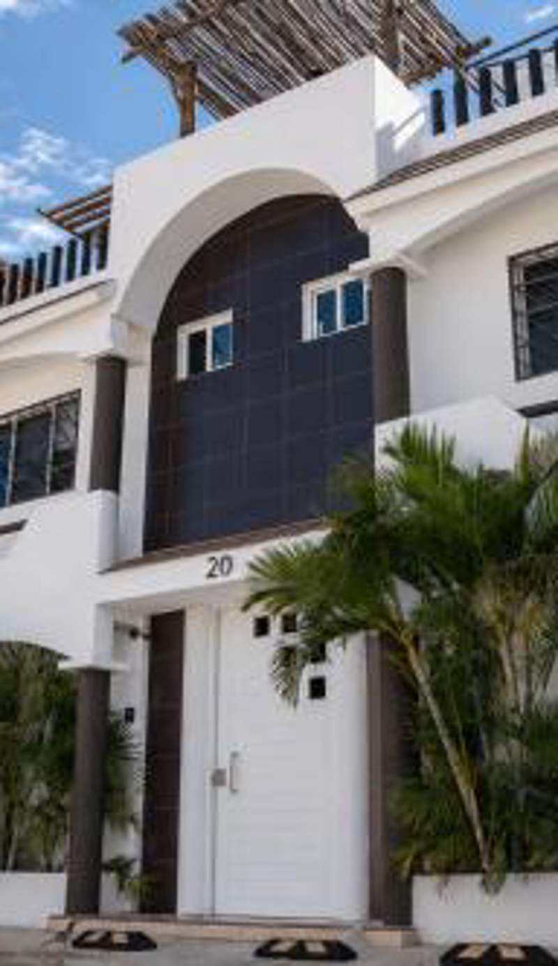 Coco Suites by Andiani Travel