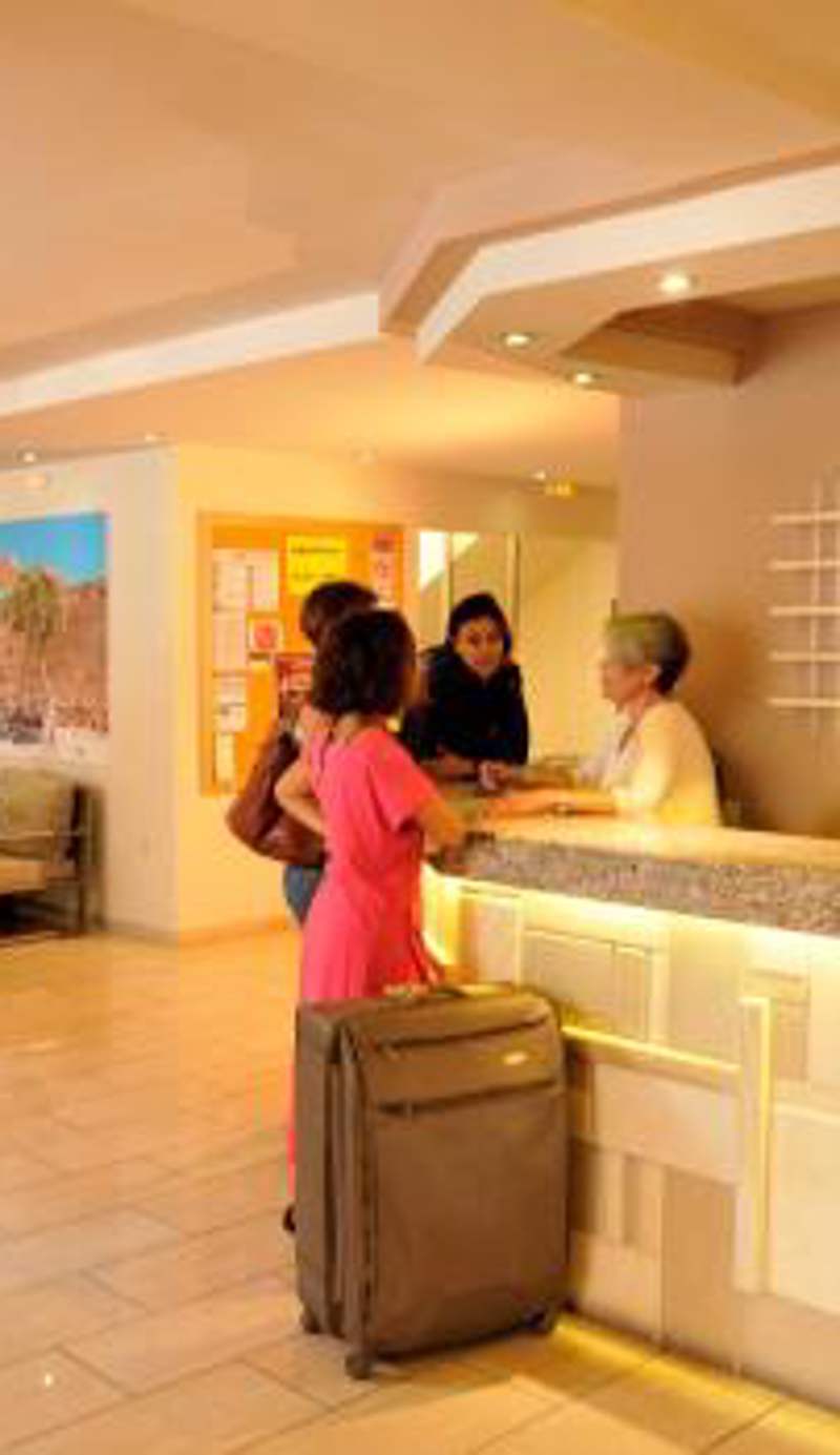 Carina Hotel