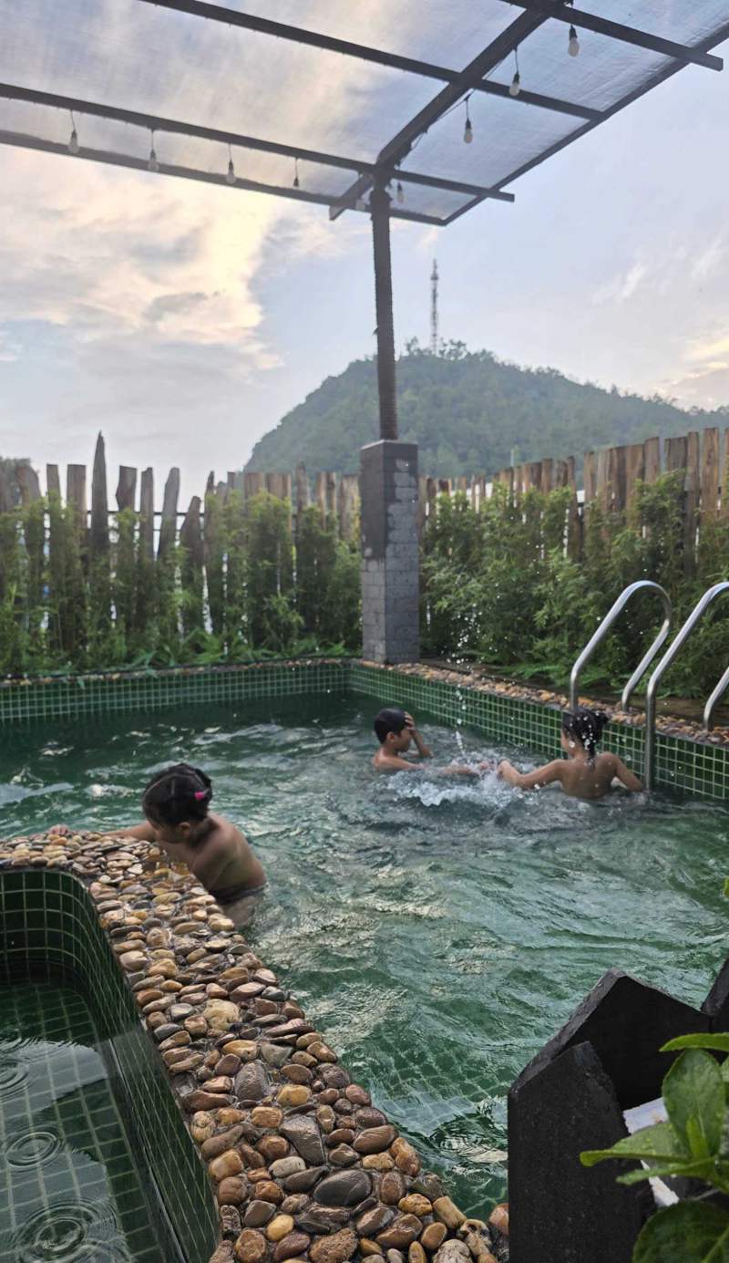 Shalva Homestay Cat Ba