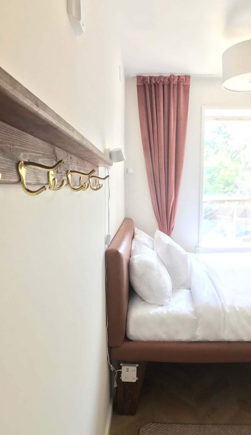 Highroad Hostel DC