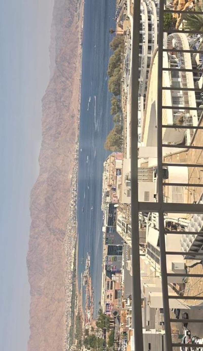 Adi Hotel