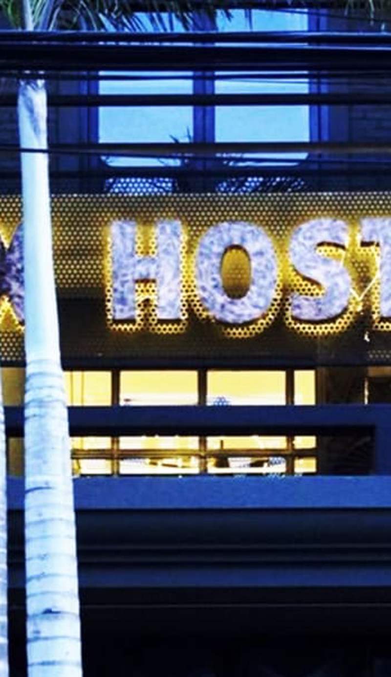 Box Hostel n Cafe