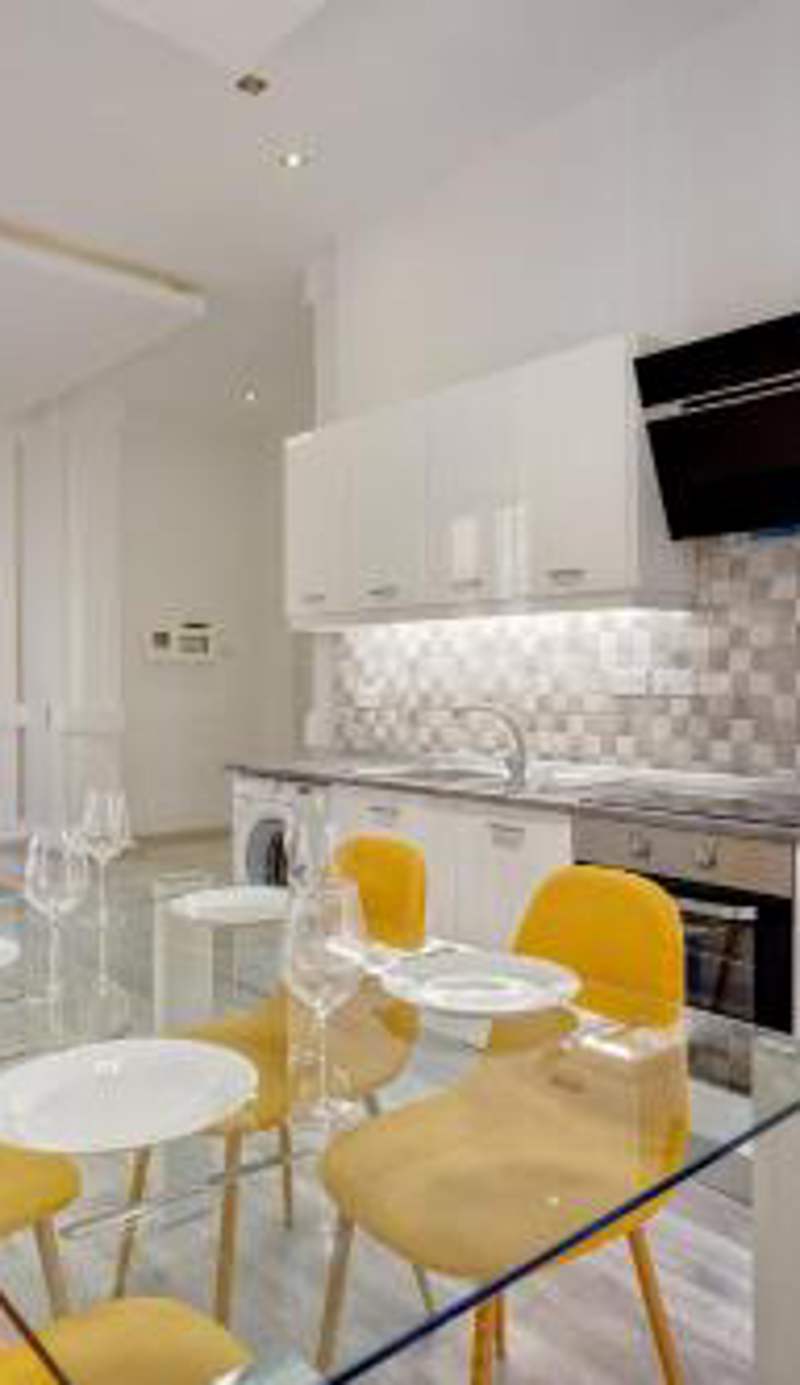 Stylish 2 Bedroom Apartment in an Amazing Location