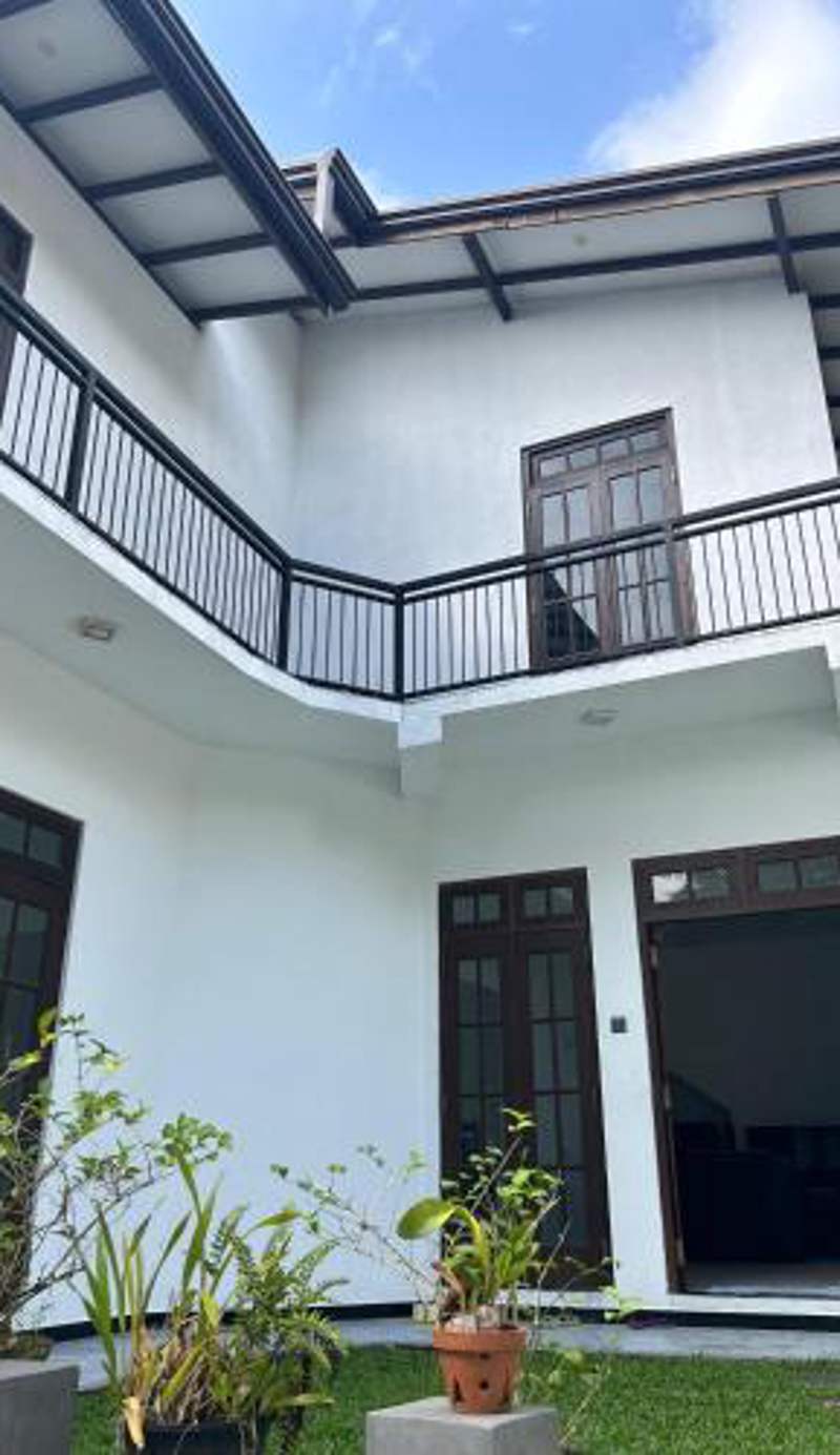 White House Galle