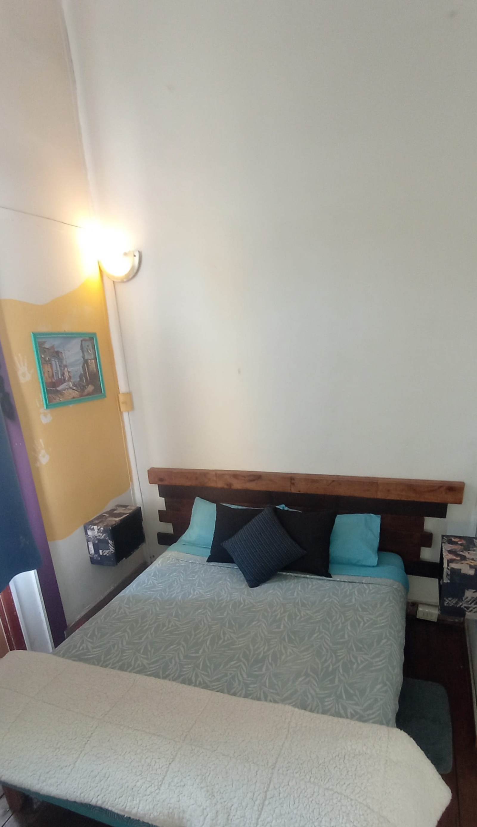 Valparadise Hostel