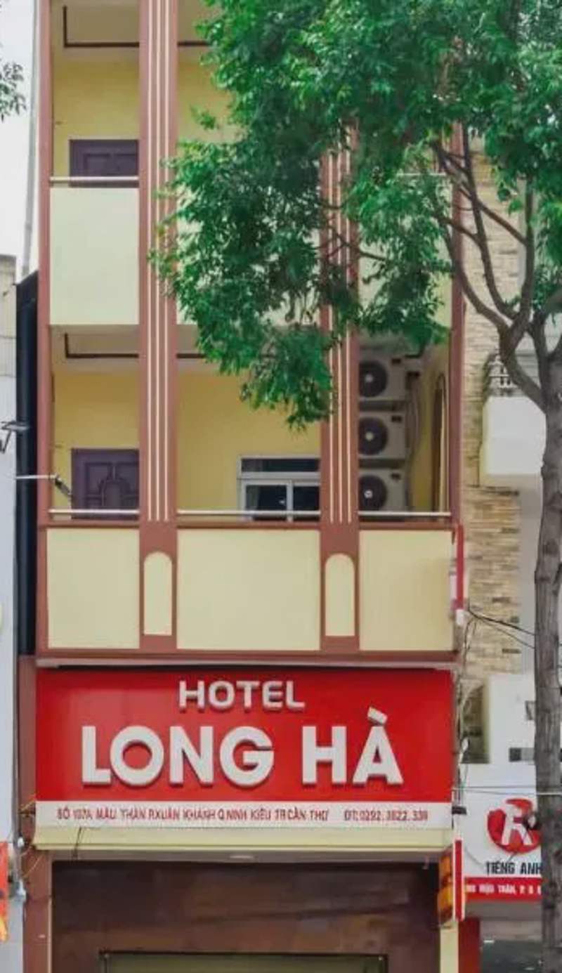 Khách sạn Long Hà