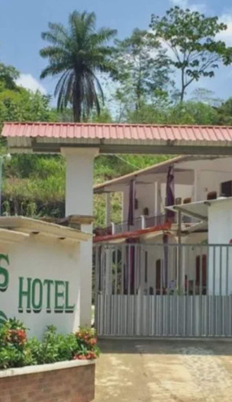 Lauris Hotel