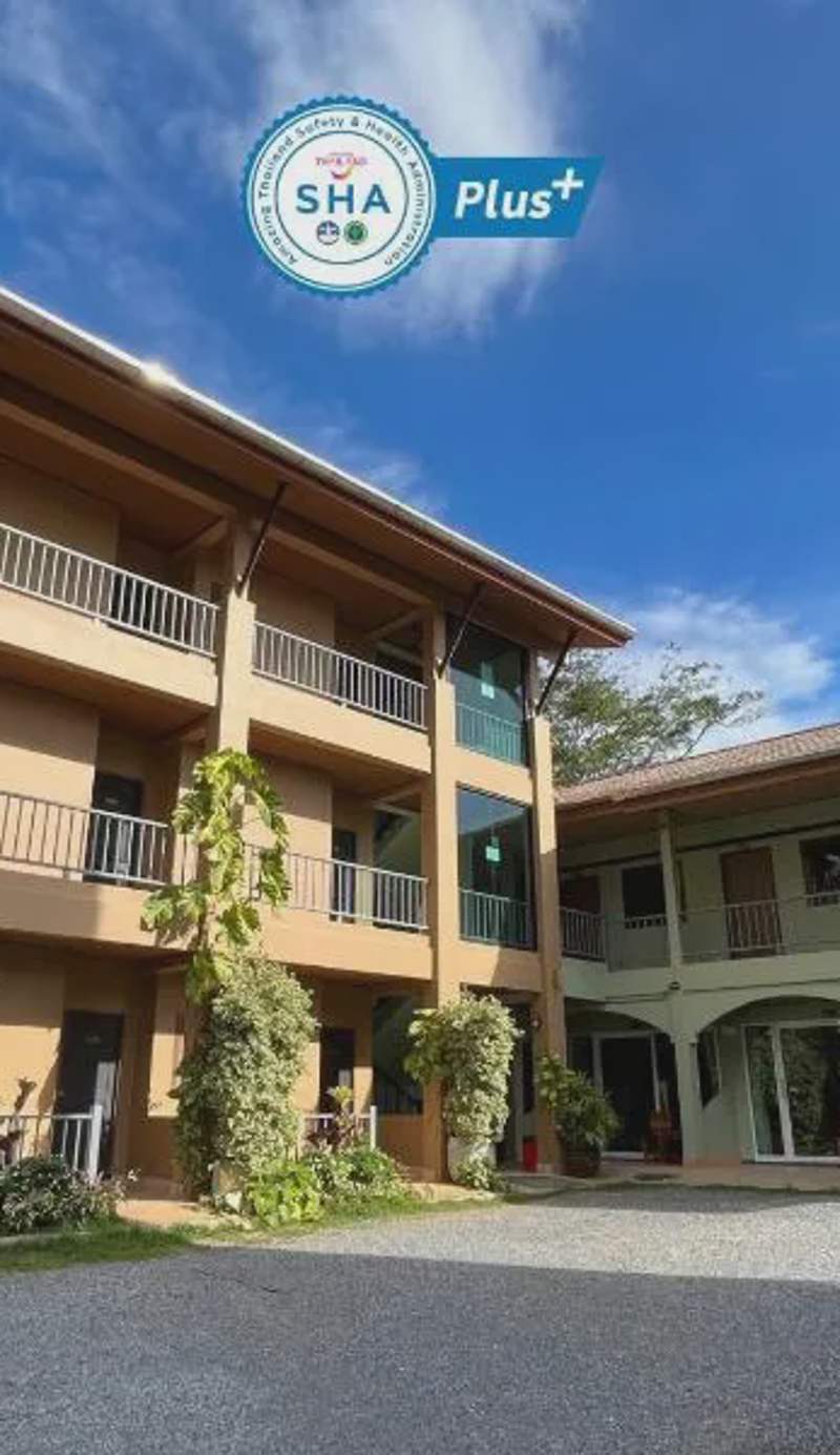 Srichada Hotel Khaolak - SHA Extra Plus