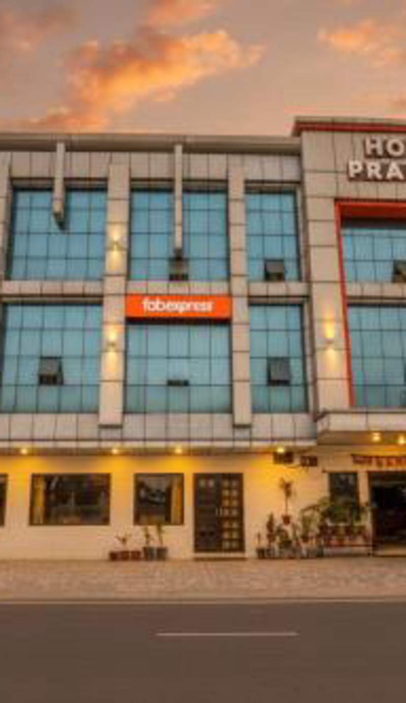 FabHotel Pramila Inn