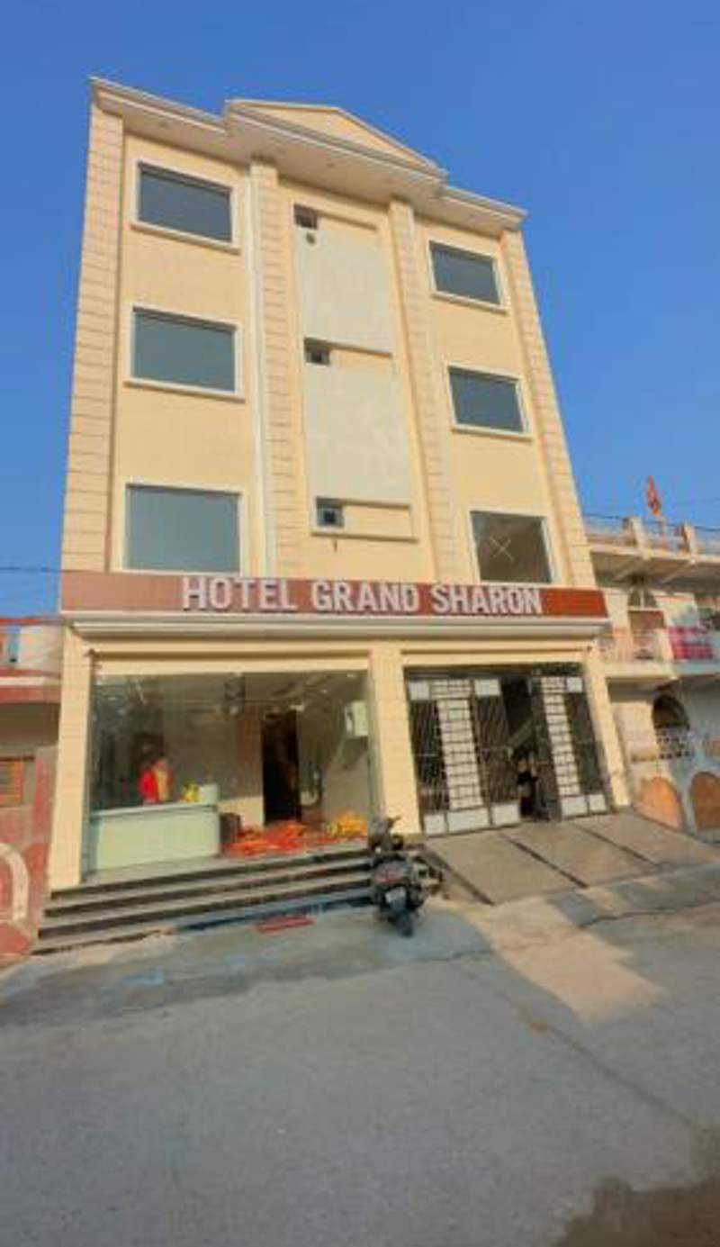 Hotel Grand Sharon