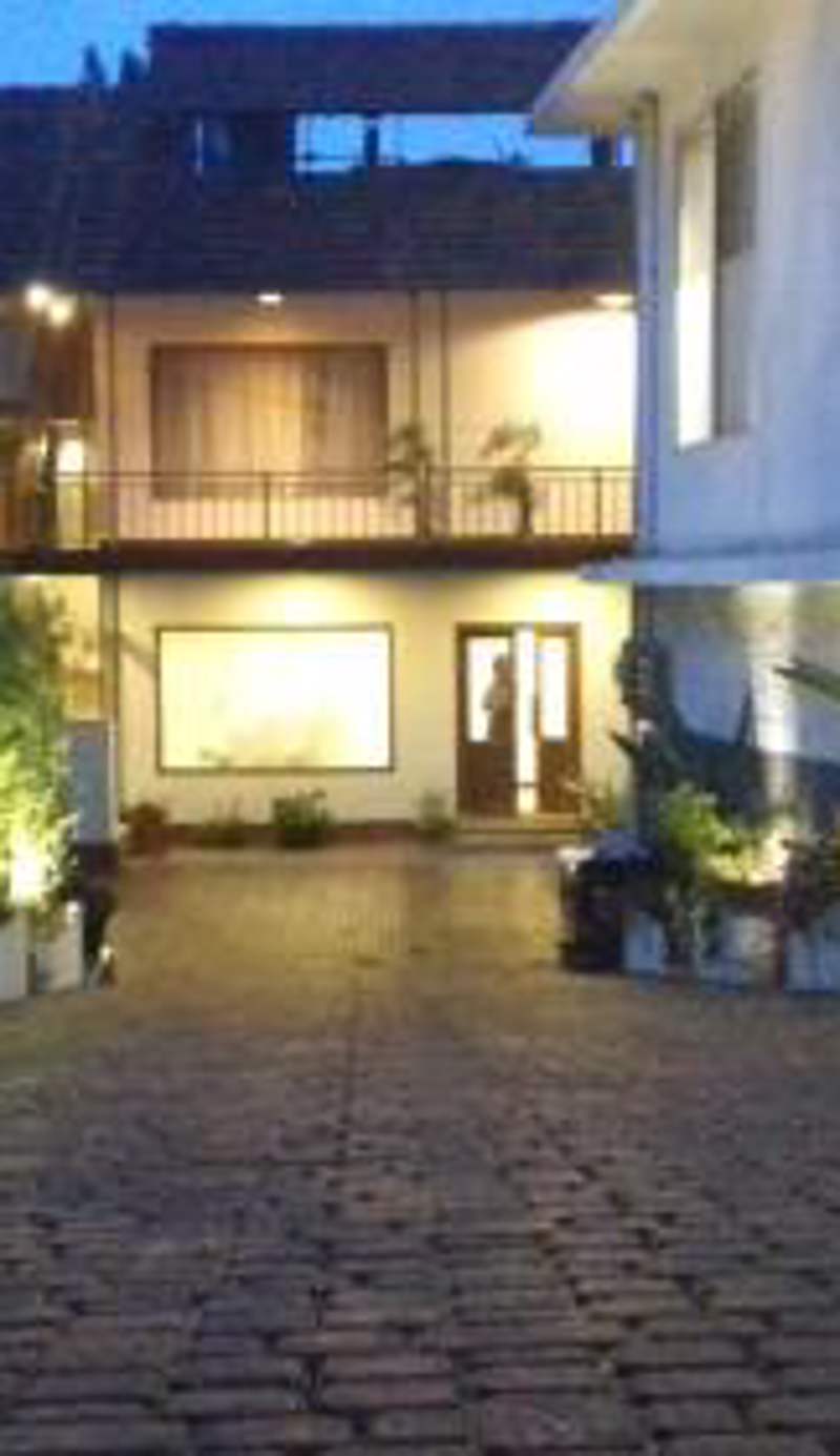 Olives Pleasant Stays