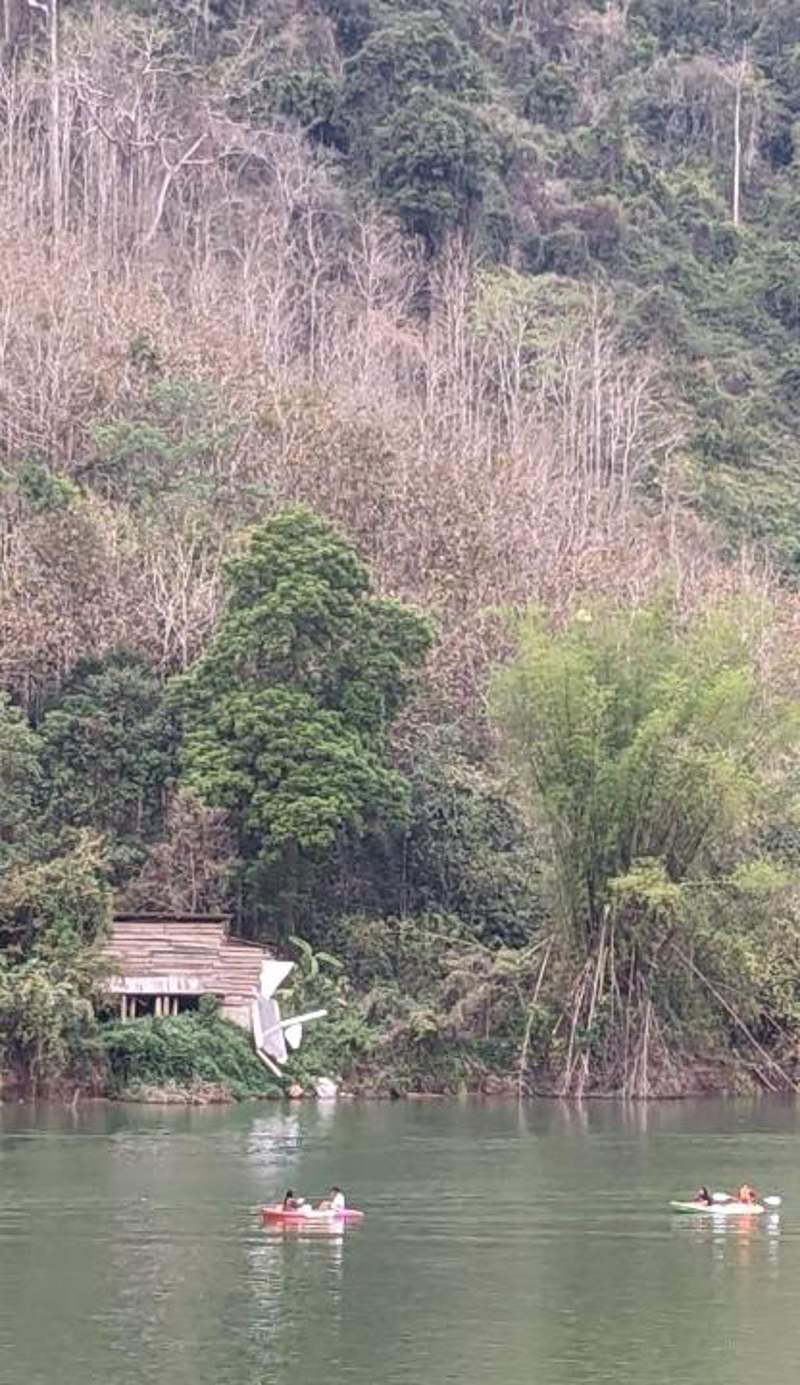 Pont Inn Nong Khiaw