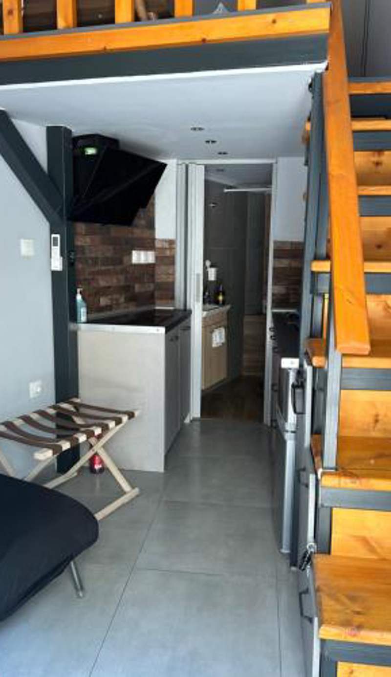 Youth Loft in Ano Poli