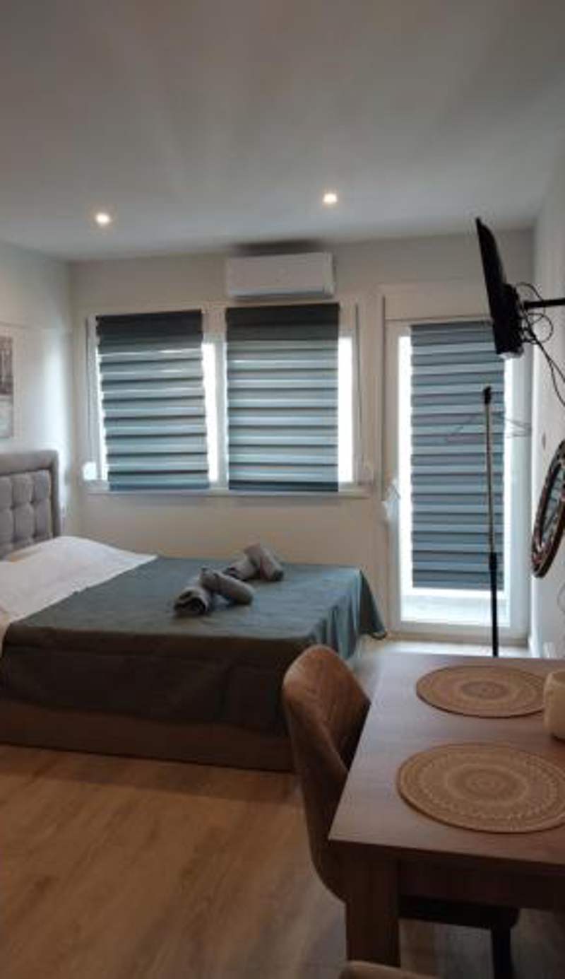 AniBo Studios & Apartments center ANTIGONIDON