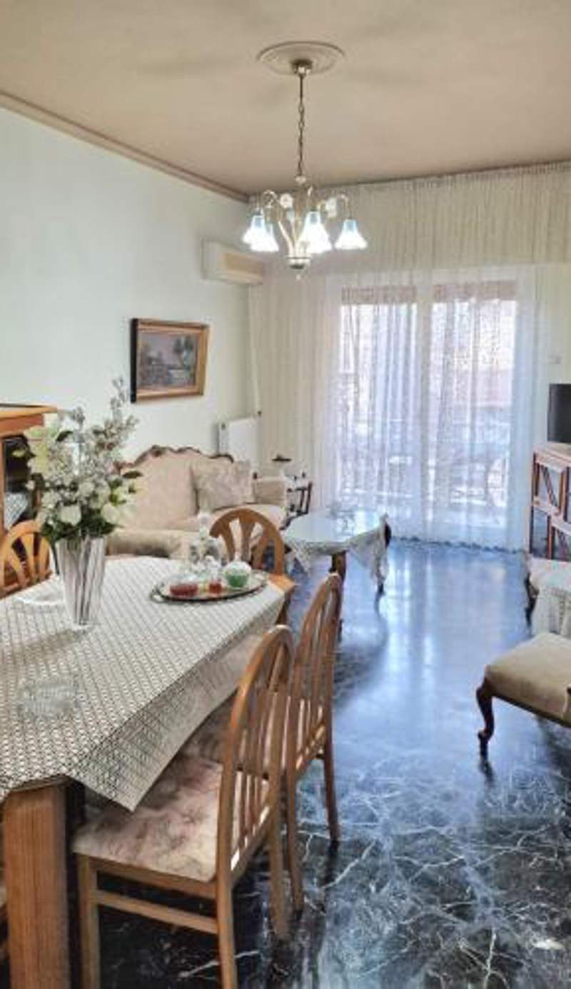 Sarmia Apartment