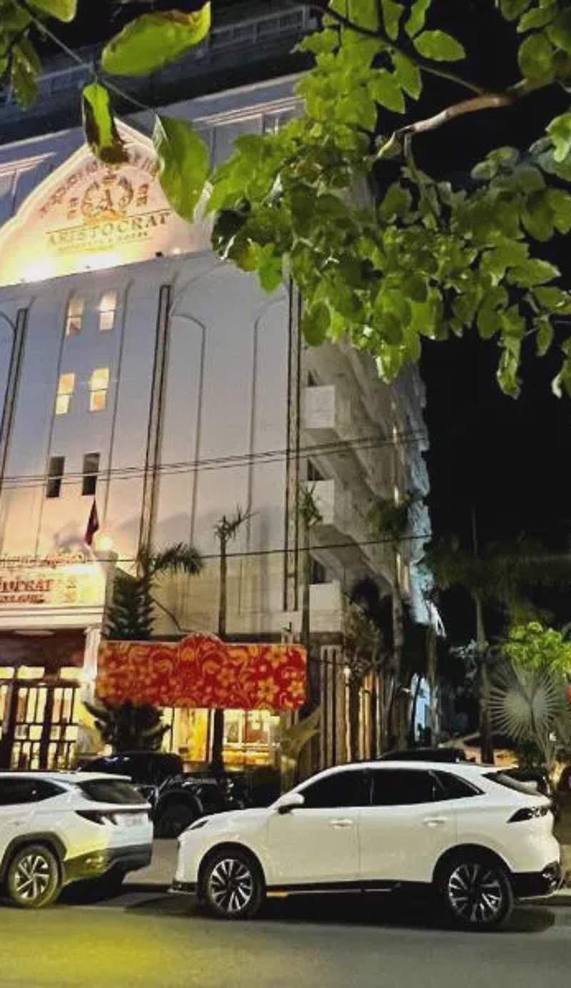 Aristocrat Residence & Hotel