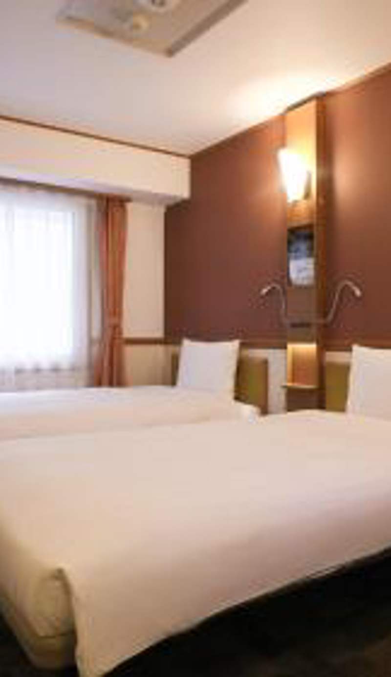 Toyoko Inn Kanazawa Kenrokuen Korimbo