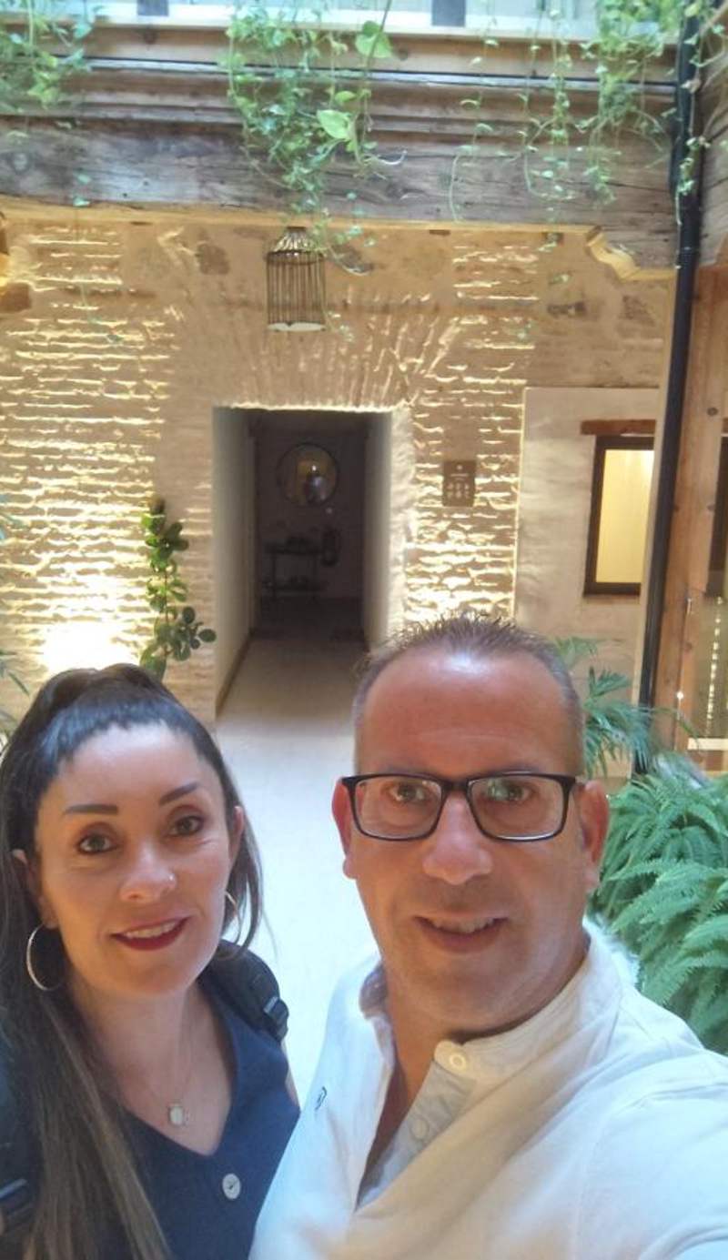 Dobo Azacanes Hostal