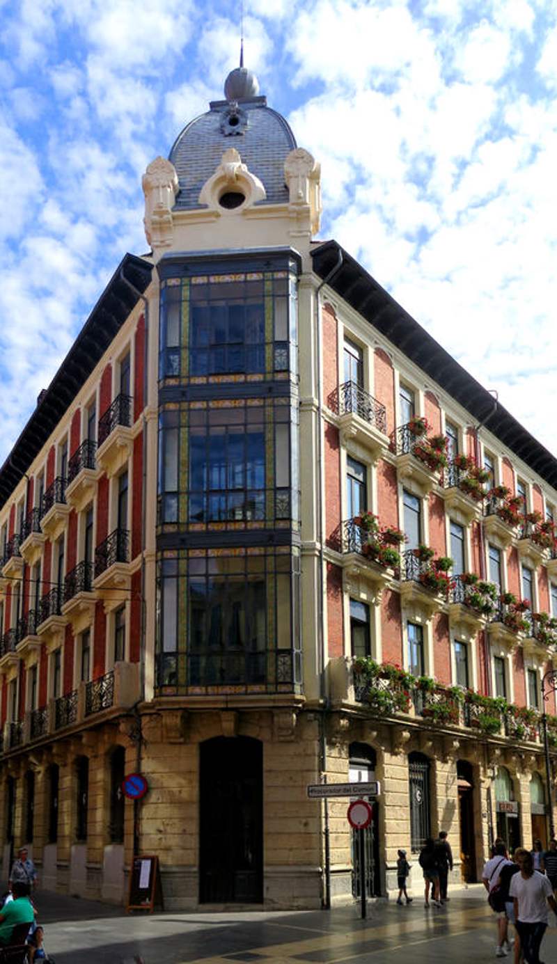 LeonHostel