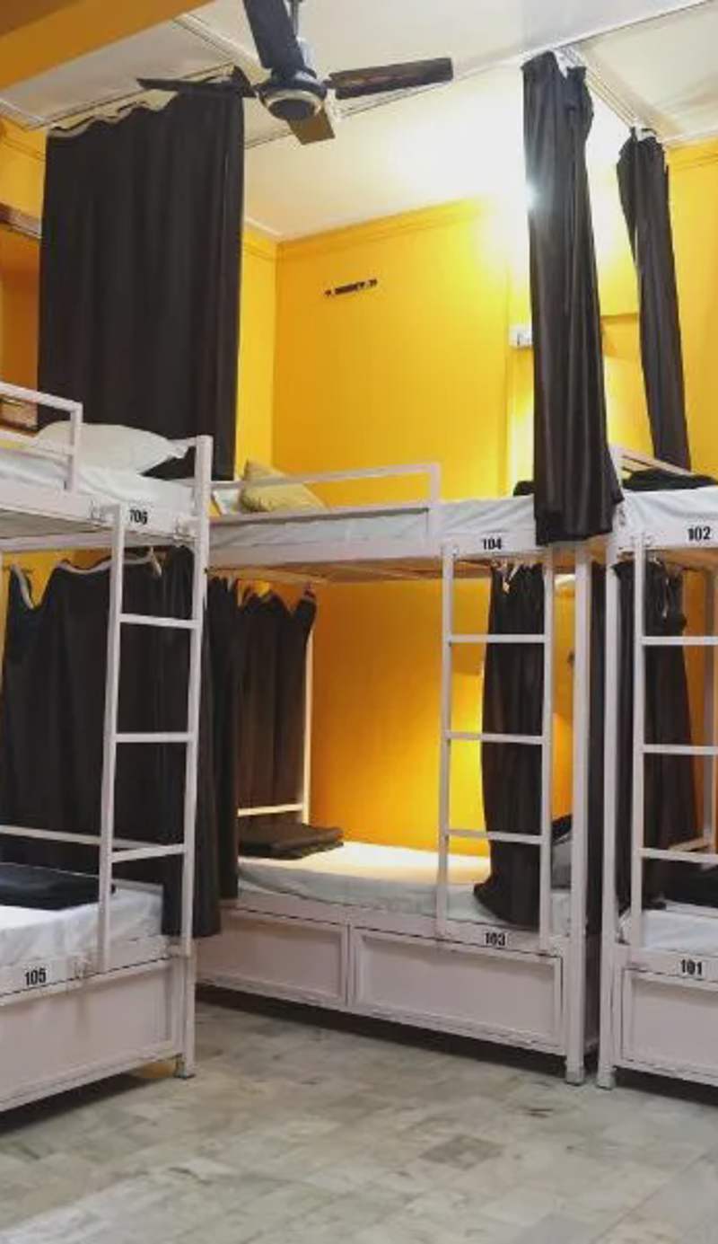 SantKripa Backpackers 400 Mtr from Railway station