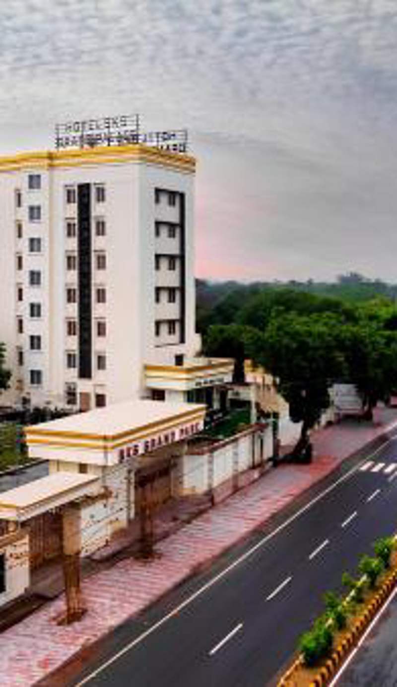 Hotel SKS Grand Palace-Vrindāvan