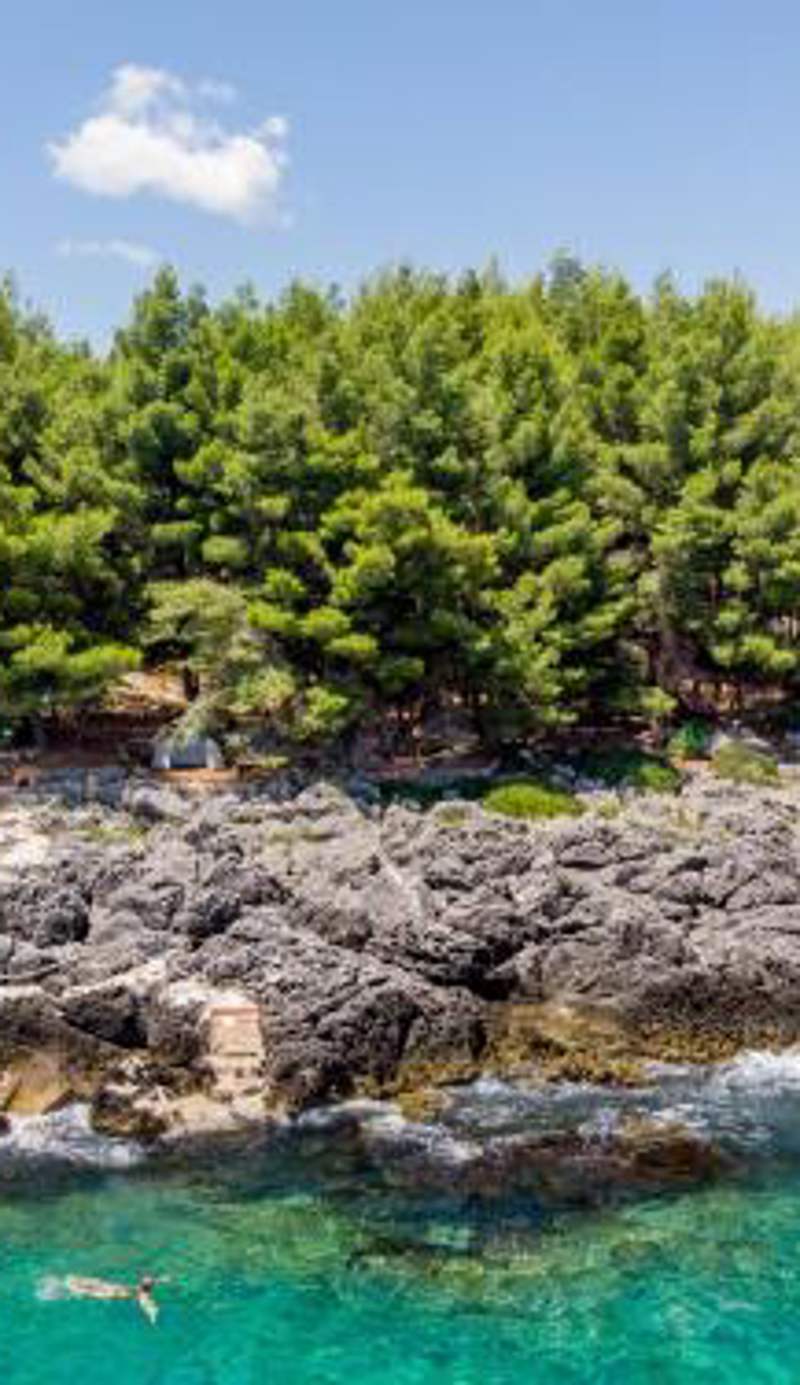 THE SEA CAVE CAMPING