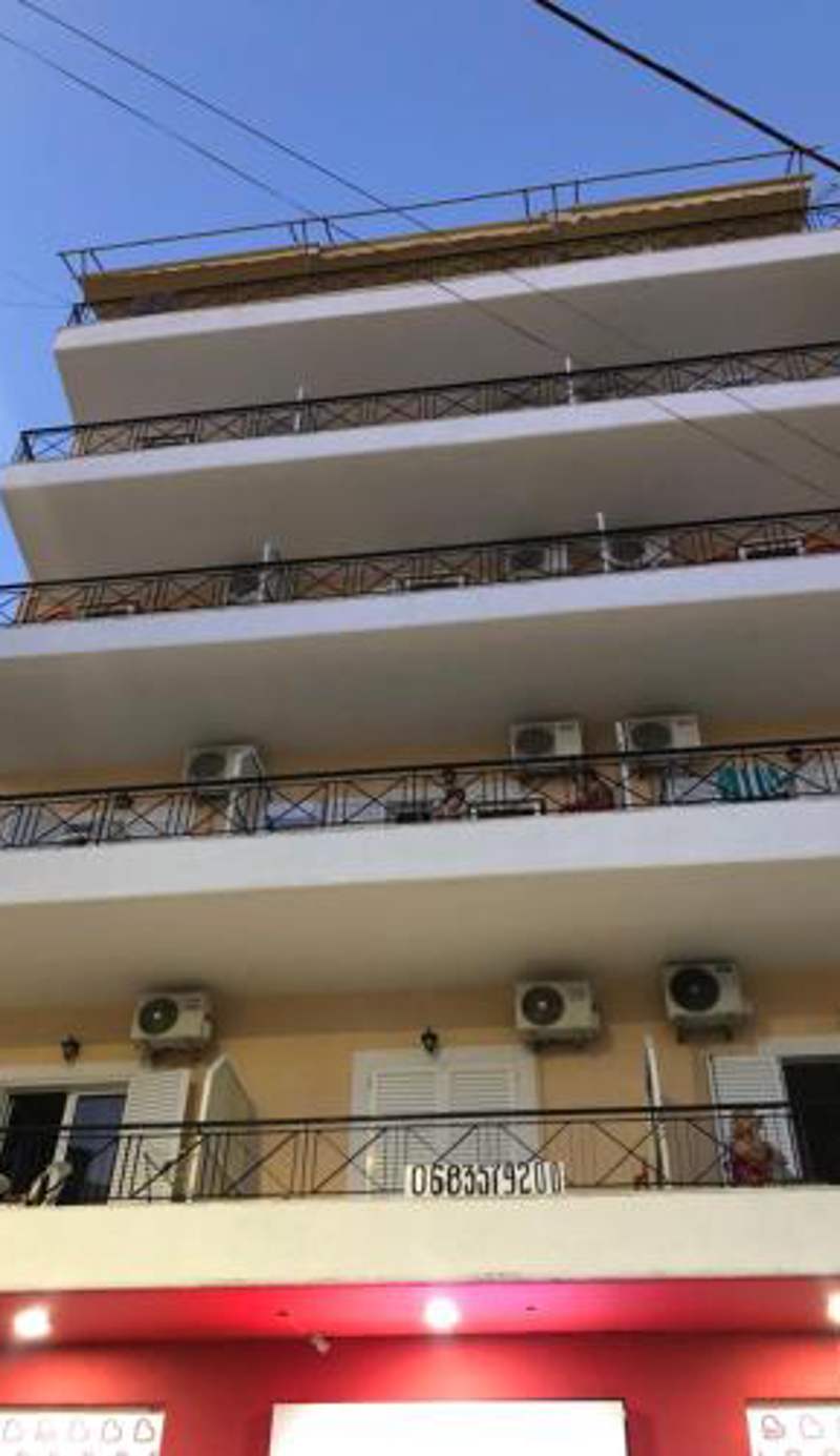 Center Hotel Piro