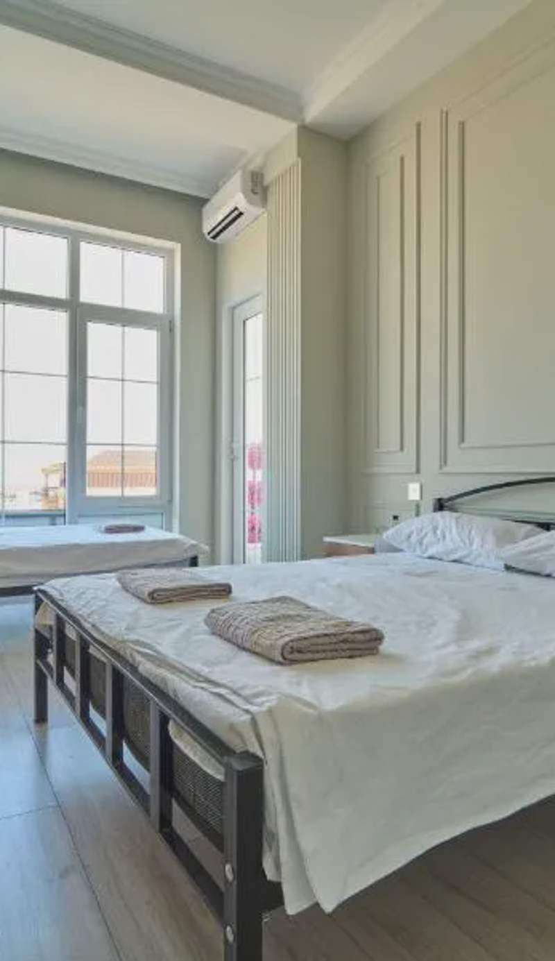 Premium Sea View Hotel & Hostel