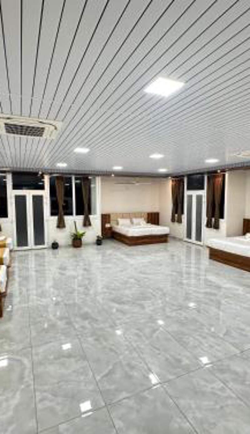 A Mountain view family suite by SS Luxury Comforts