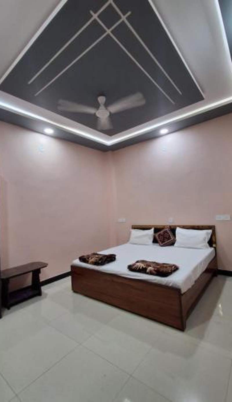 Hotel Mahamrityunjay Palace