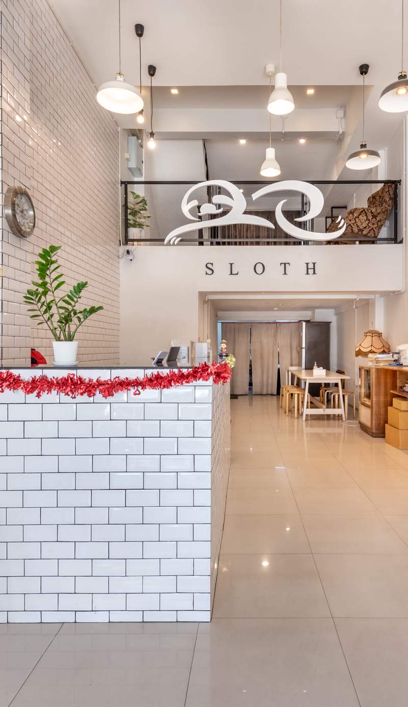 Sloth Hostel DonMueang Airport