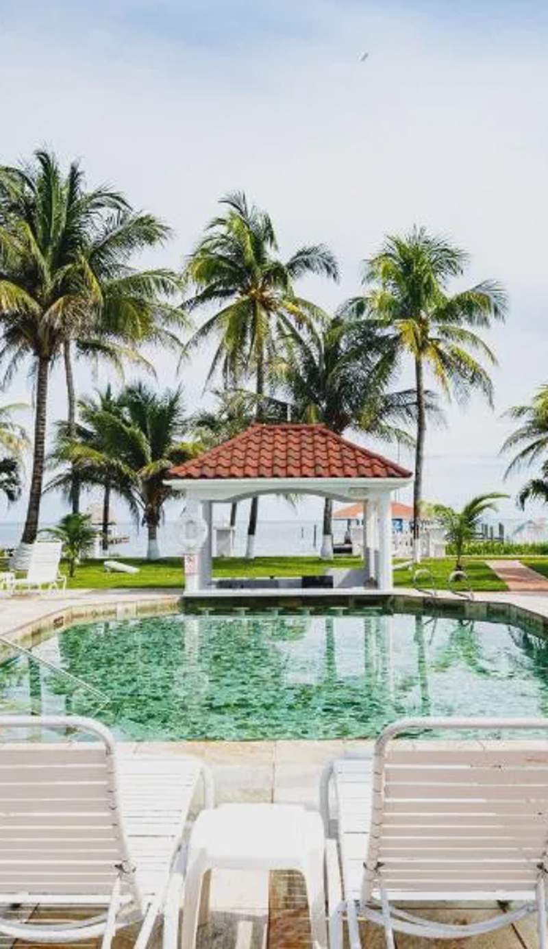 Isla Bonita Yacht Club