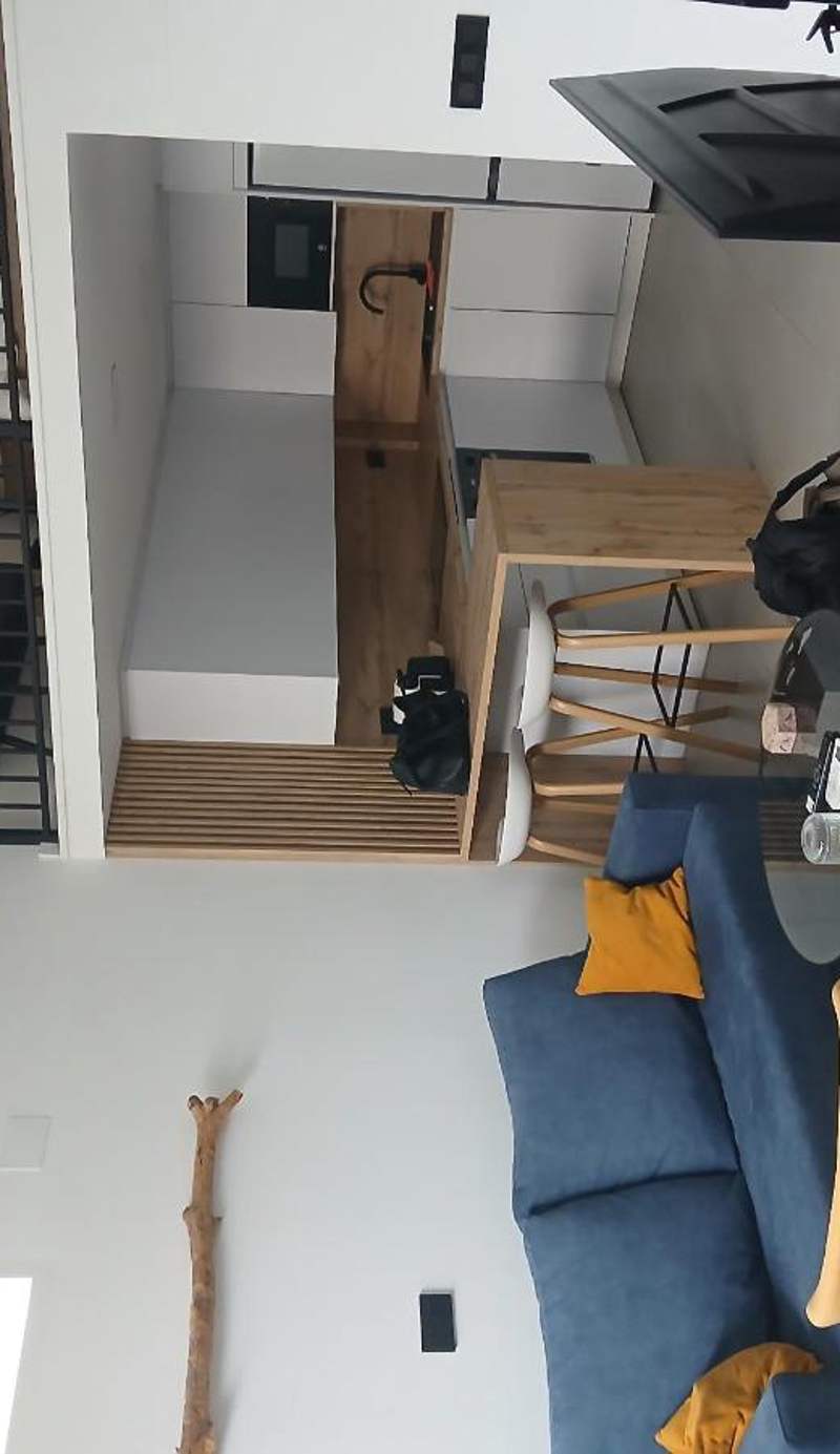 Loft 11 A