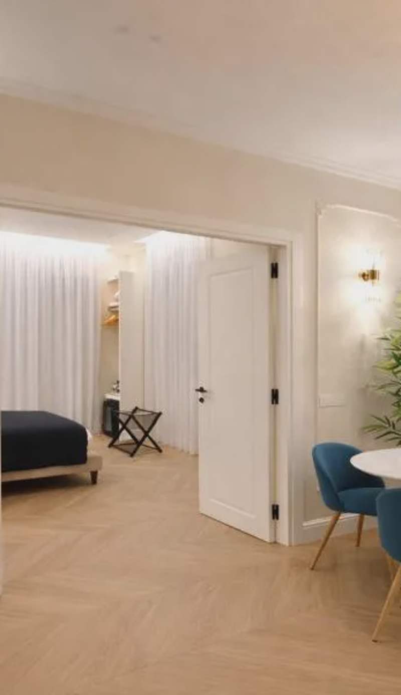 SOFIA Suites & Rooms