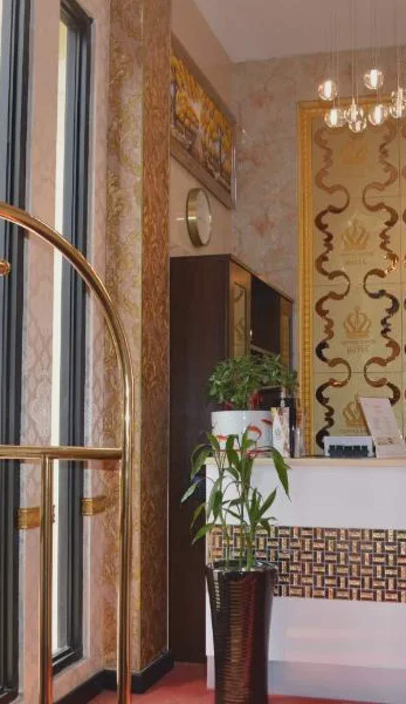 Hotel Crowner David