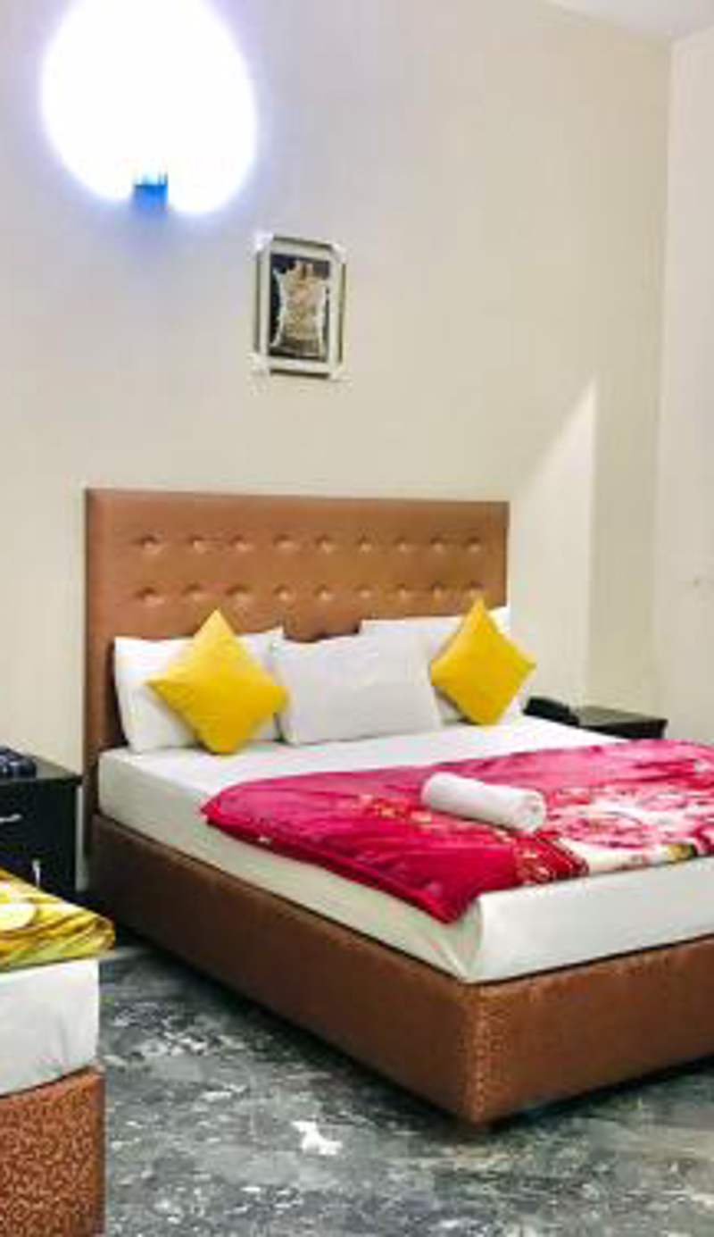 Hotel Rose Inn Lahore