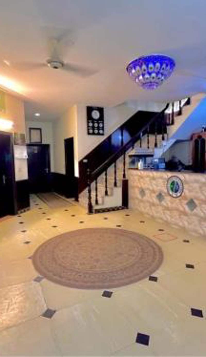 Step Inn Guest House Lahore