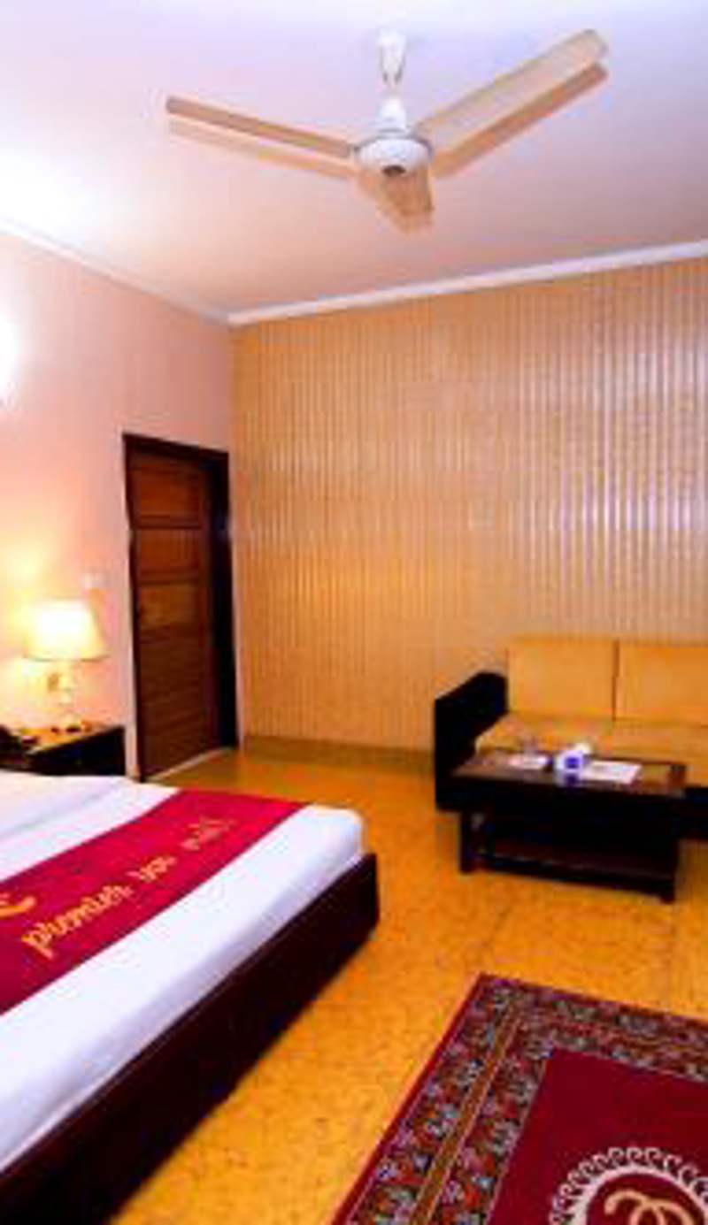 Premier inn Mall Lahore