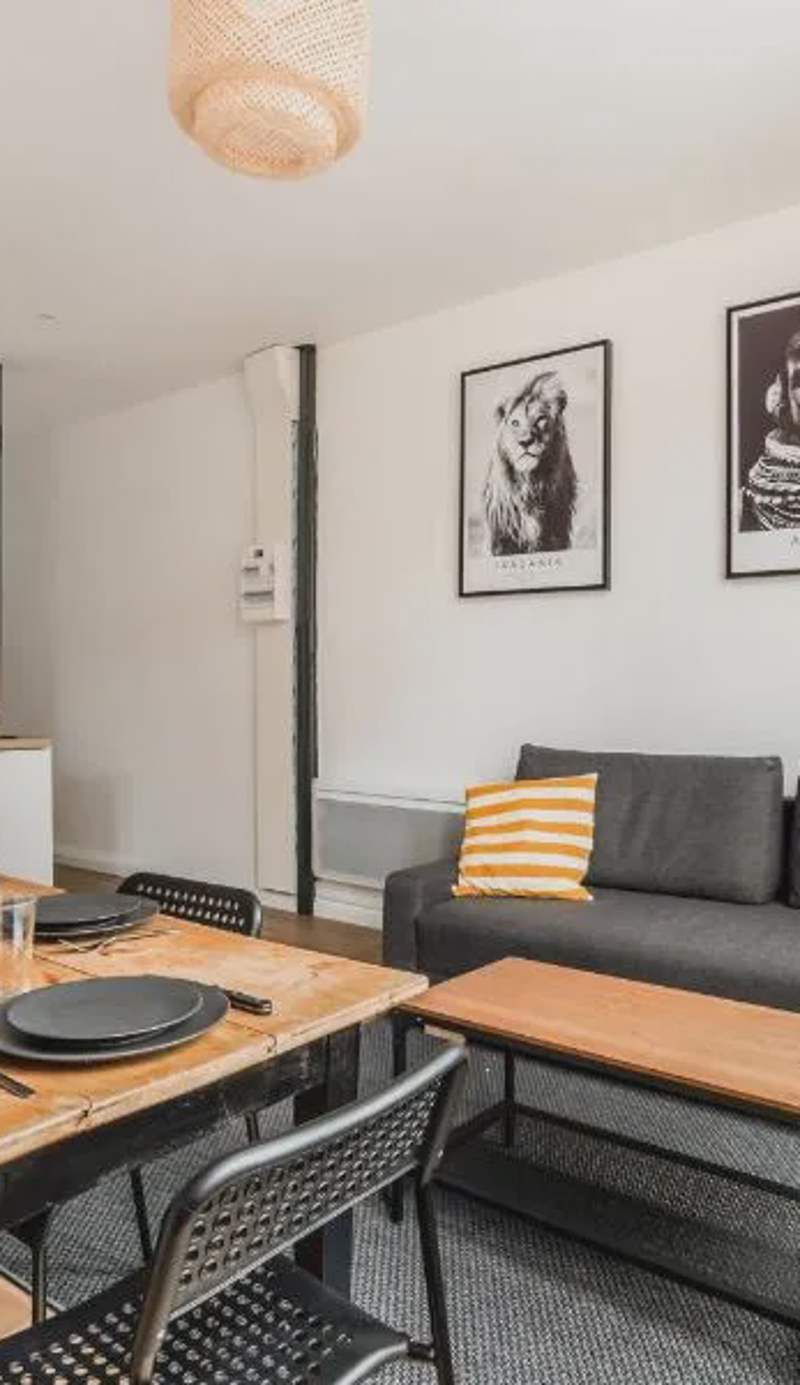 Cosy appartement proche gares #2
