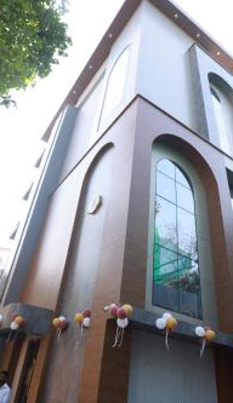 The Bohoo 99 Nr Mumbai International Airport