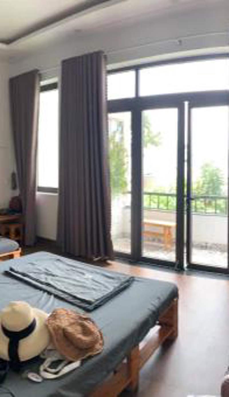 XAM HOUSE HOSTEL