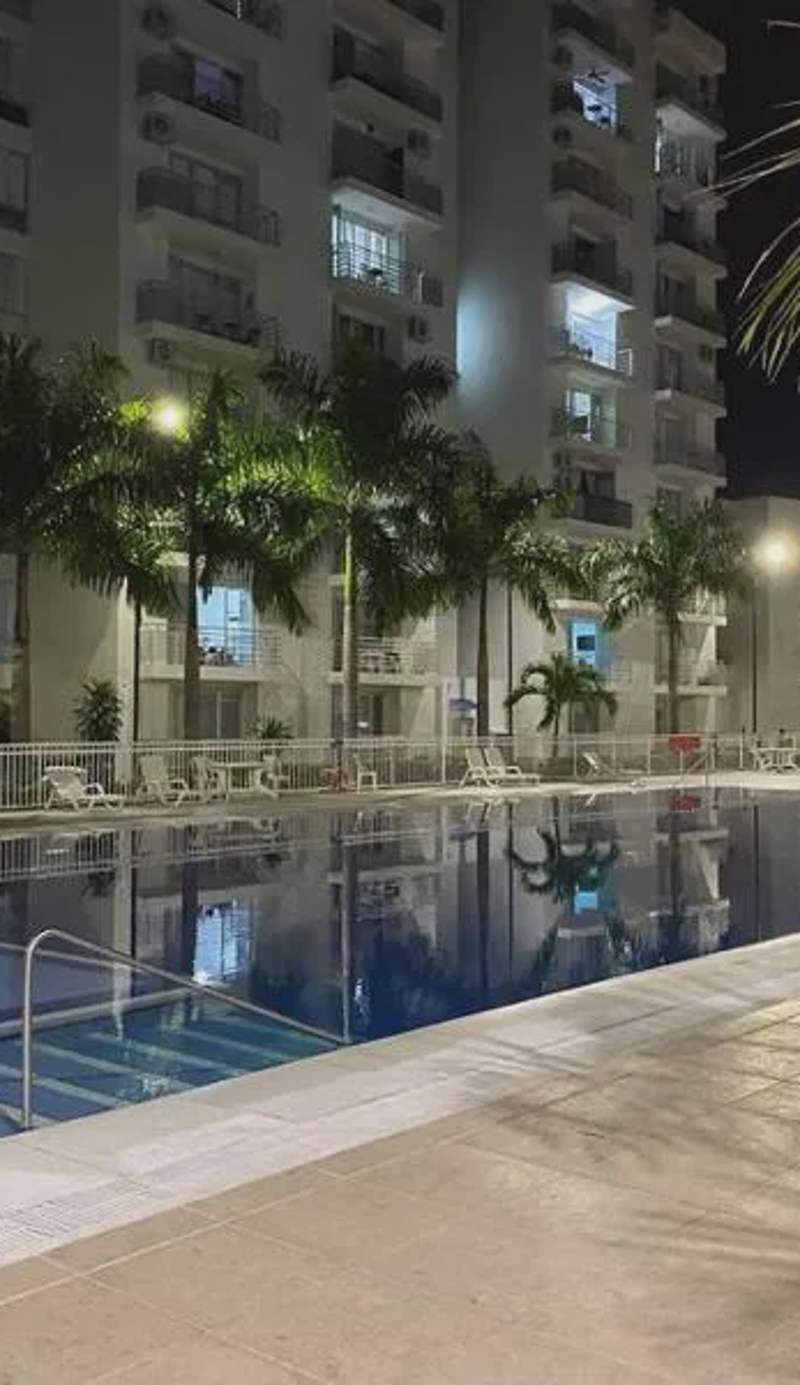 Apto nuevo en Girardot, piscina, BBQ, terraza.