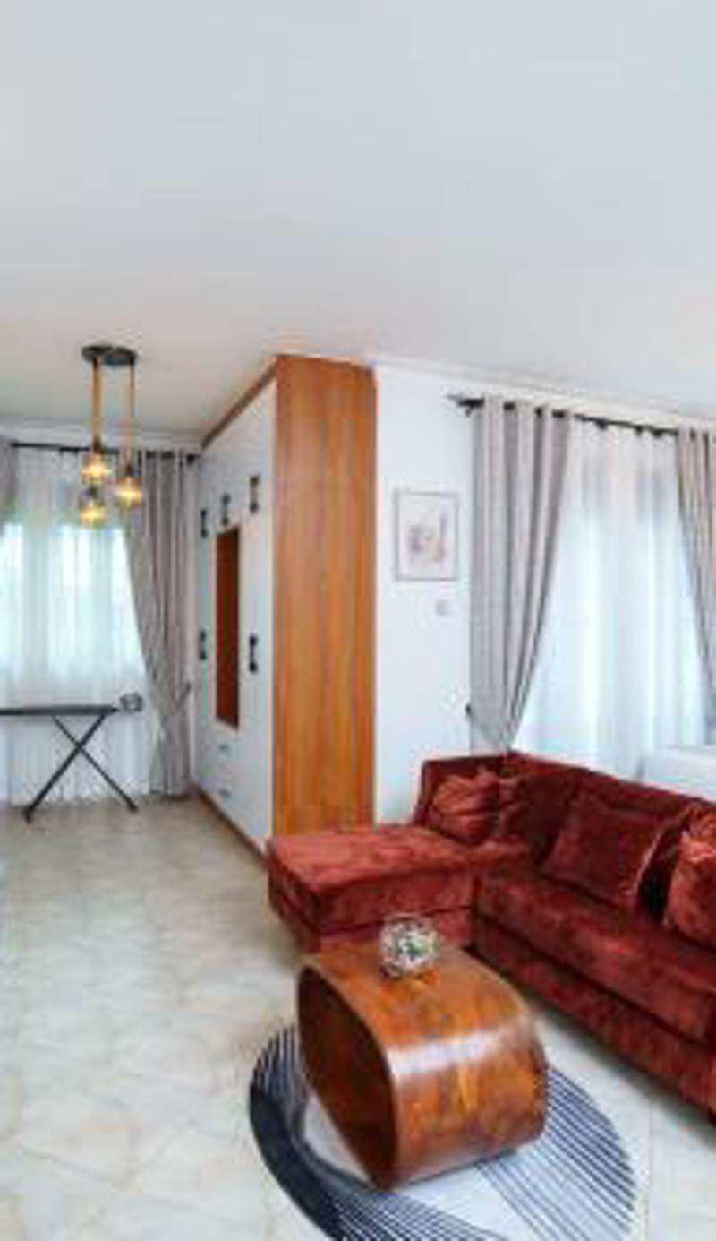 La Vista Residences and Safaris