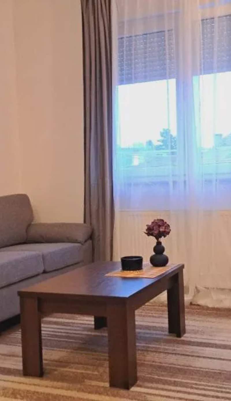 LERA Apartment-free public parking nearby