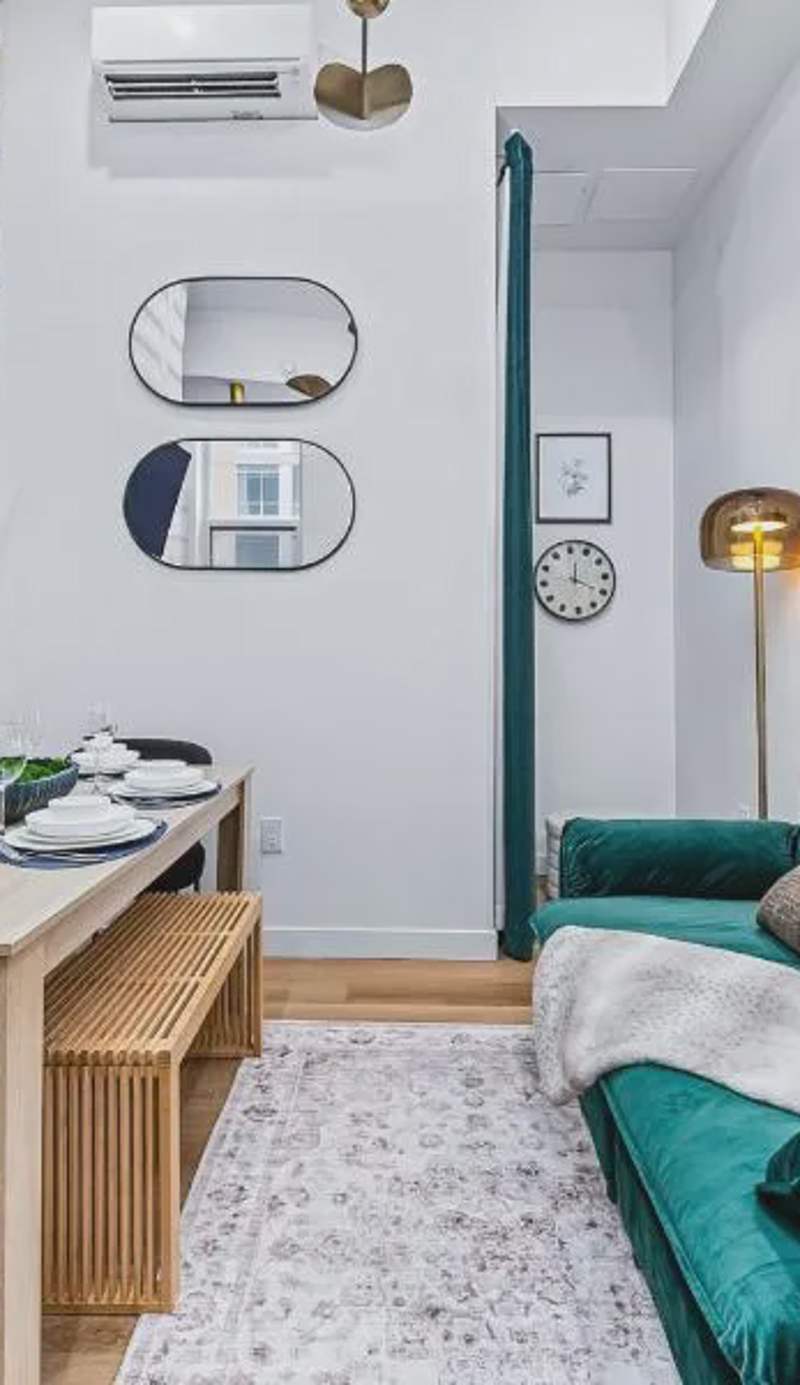 The McCaul by Casa Hotels Downtown Suite Near AGO